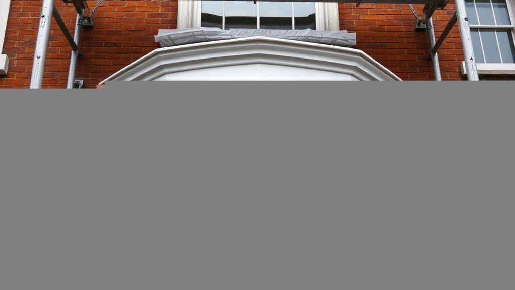 Bay Windows Kensal Green